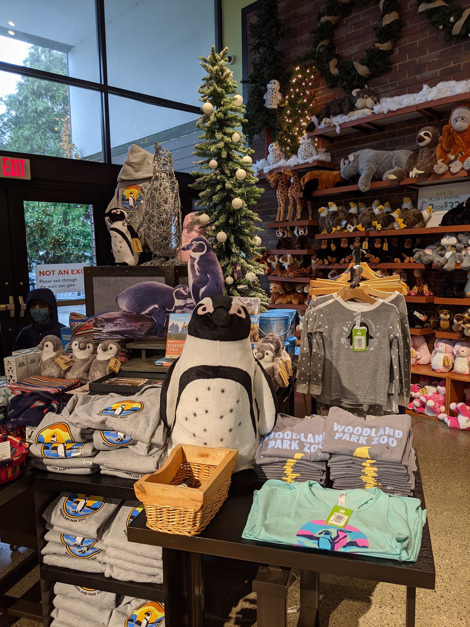 Zoo.org has 16 promo codes & discount codes in december 2023. Woodland Park Zoo Holiday Gift Guide Animal Lovers of All Ages!