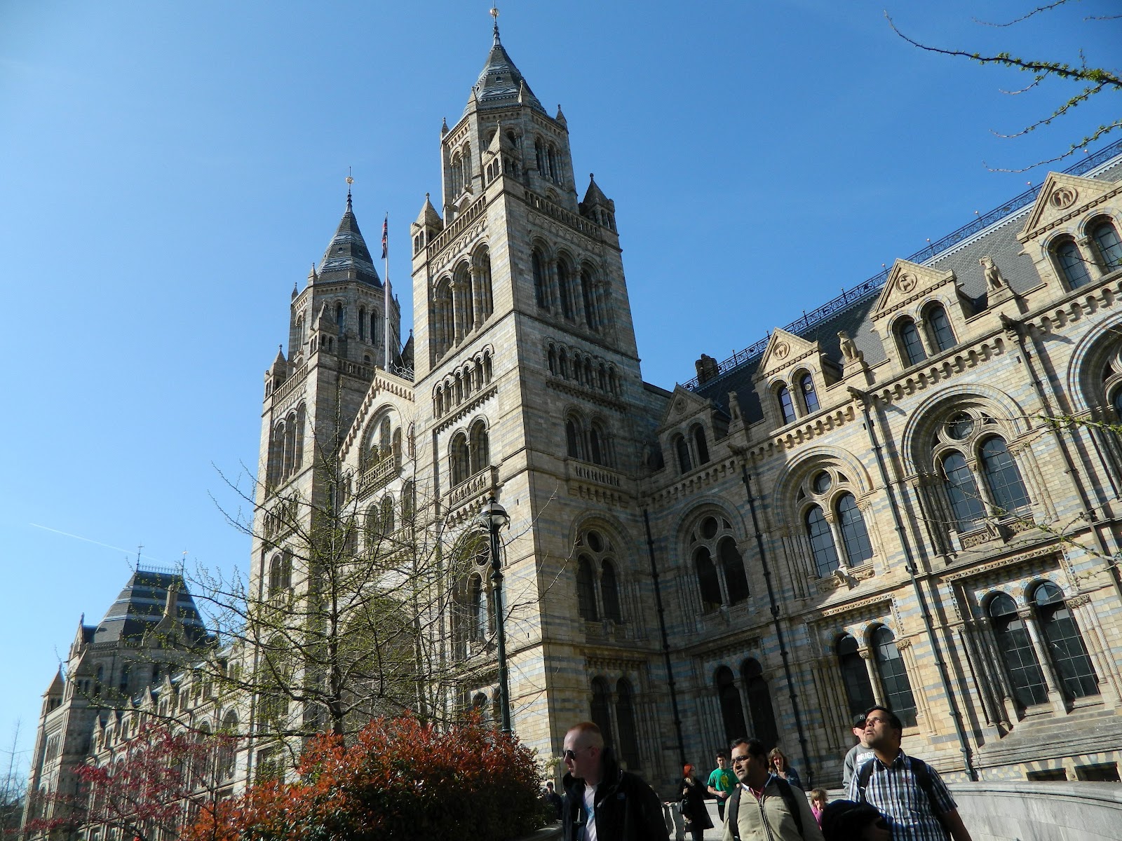Web museum of natural history and planetarium, 1000 elmwood ave, providence, ri 02907, usa providence, ri, united states. Mordu and Rachel in Providence Natural History Museum