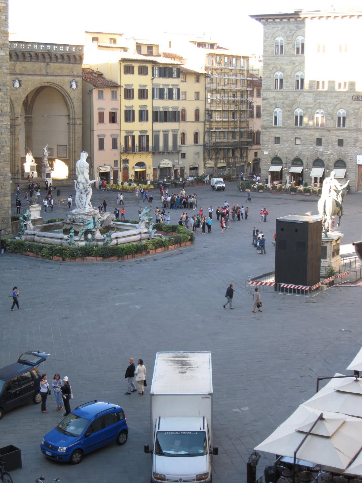 See 291 traveller reviews, 169 candid photos, and great deals for boutique hotel in piazza della signoria, ranked #110 of 438 hotels in florence and rated 4.5 of 5 at tripadvisor. Follow Us 2 Tuscany In piazza Della Signoria B&B, our Fiat
